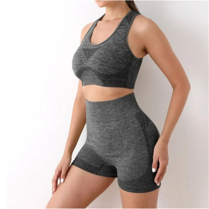 Conjunto Deportivo Levanta cola y control abdomen / Leggings Short Push Up + Top